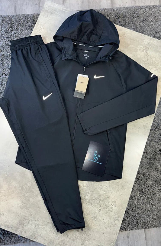 NIKE REPEL CHALLENGER TRACKSUIT - BLACK