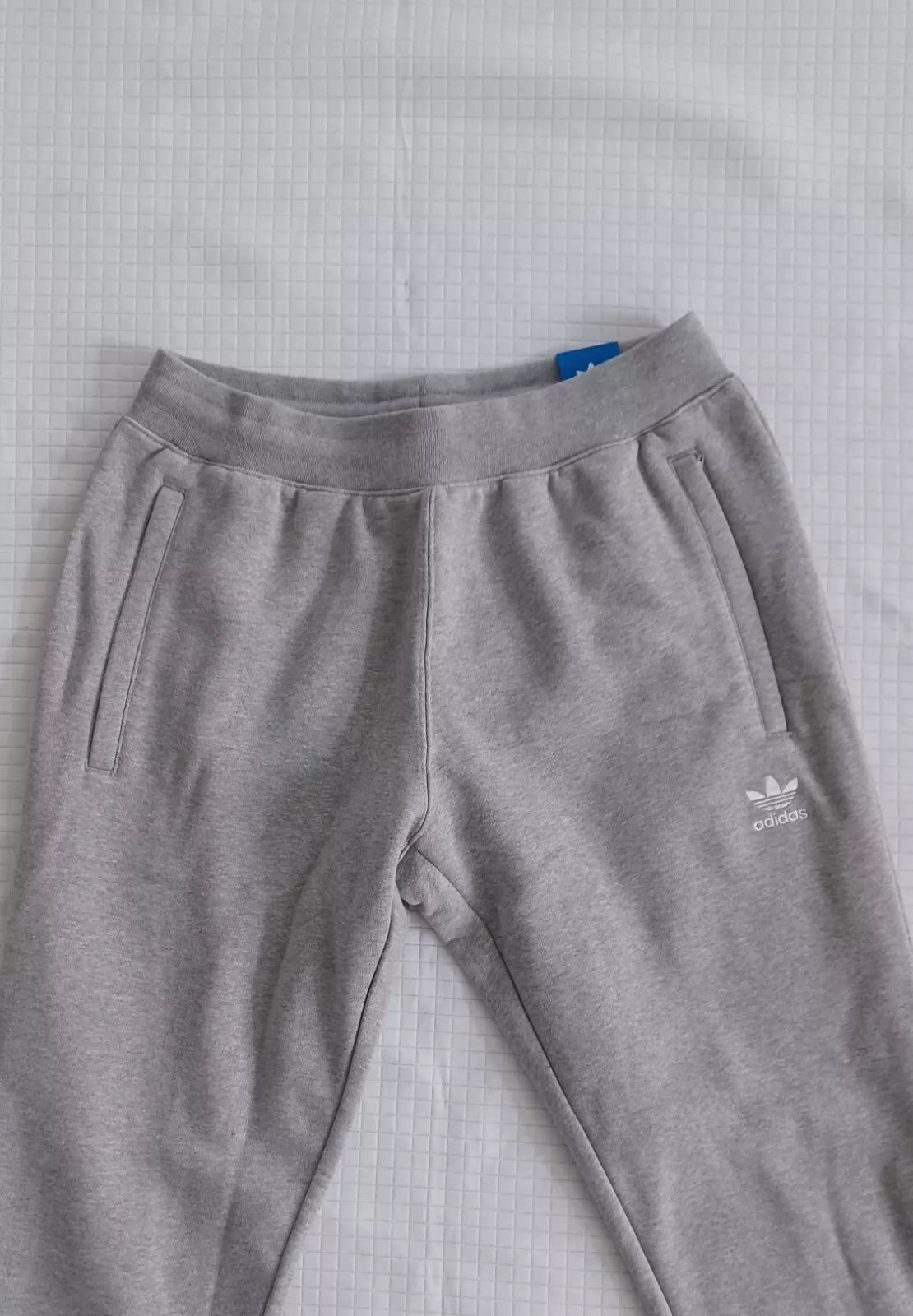 New Men's Adidas Originals Trefoil Fleece Sweatsuit ~ Grey & White